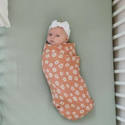 Crib Fitted Sheets-Mebie Baby Bamboo Stretch Crib Sheet