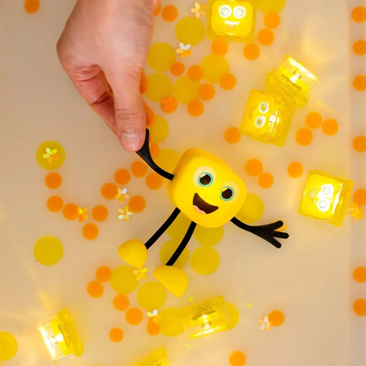 Bath Toys-Glo Pals Character