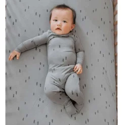 Crib Fitted Sheets-Gunamuna Crib Sheet
