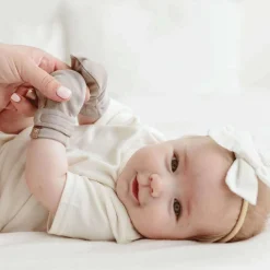 Infant Scratch Mitts-GoumiKids Goumi No-Flip Mitts