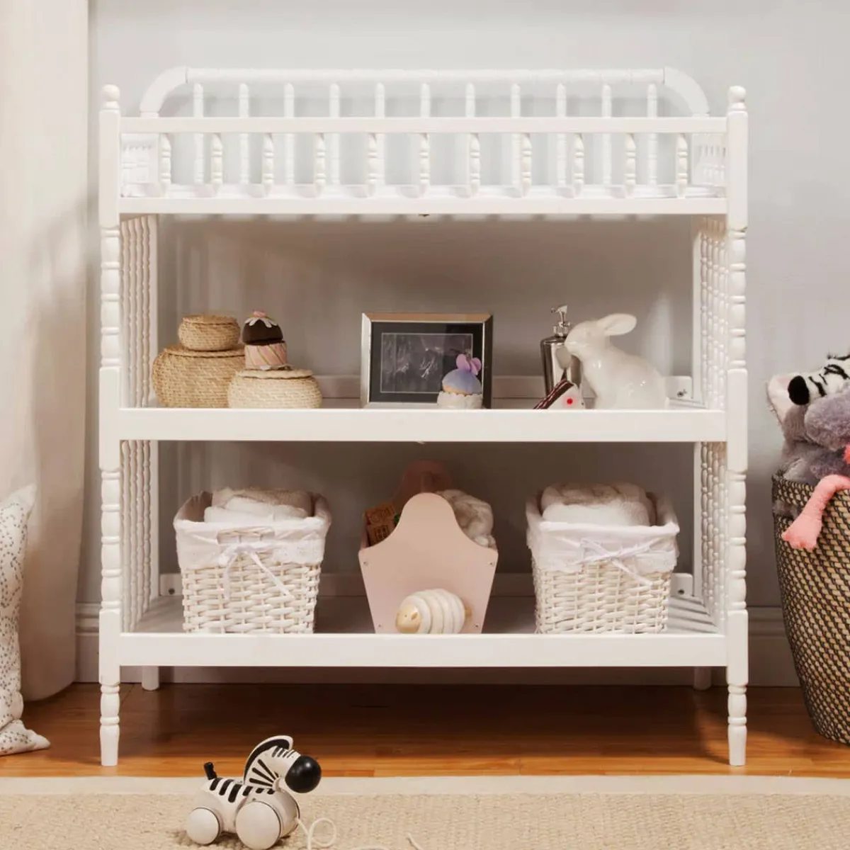 Change Tables-DaVinci Jenny Lind Changing Table