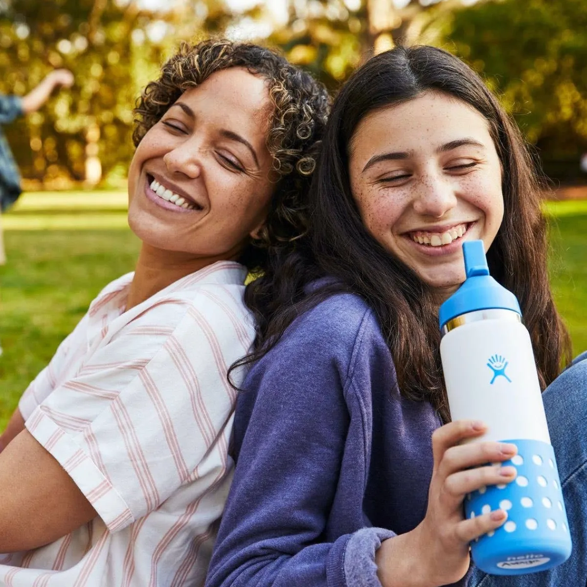 Kids Water Bottles|Sippy Cups + Straw Cups-Hydro Flask Kids Wide Mouth Straw Lid & Boot (20 oz)