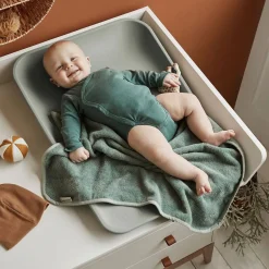 Changing Pads + Covers|Change Tables-Leander Matty Changer