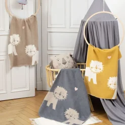 Blankets-David Fussenegger Mila Lions in Love