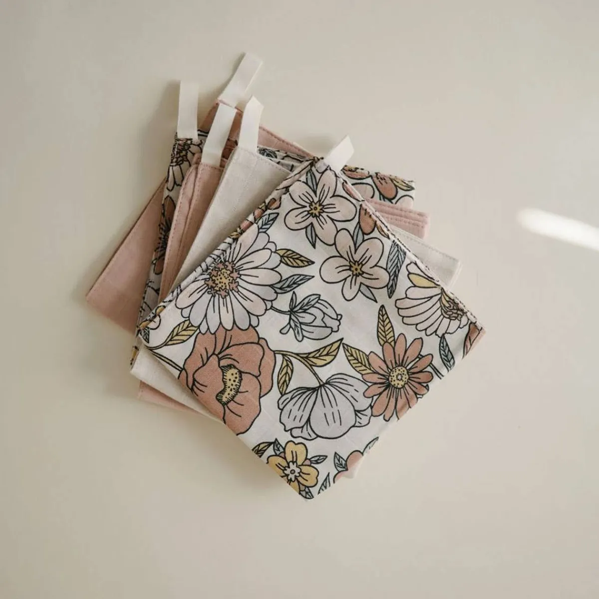 Towels + Cloths-Mushie Muslin Cotton Washcloth (5 Pack)