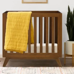 Mini Cribs-DaVinci Otto 3-in-1 Convertible Mini Crib