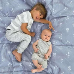 Travel Gear-Little Unicorn Outdoor Blanket (5x7)