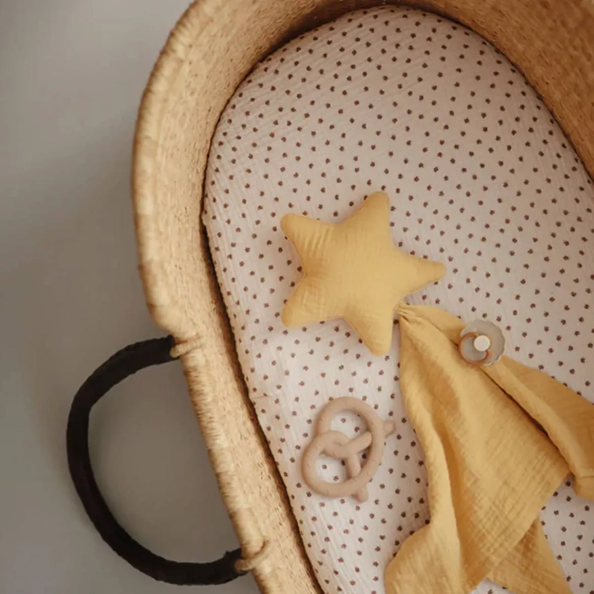 Teethers|Pacifiers + Clips-Mushie Pretzel Teether Natural