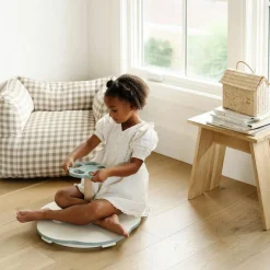 Pretend Play-Gathre Sit + Spin Ivory