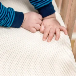 Crib Mattresses-Naturepedic Stokke Sleepi Breathable Oval Mattress (V3)